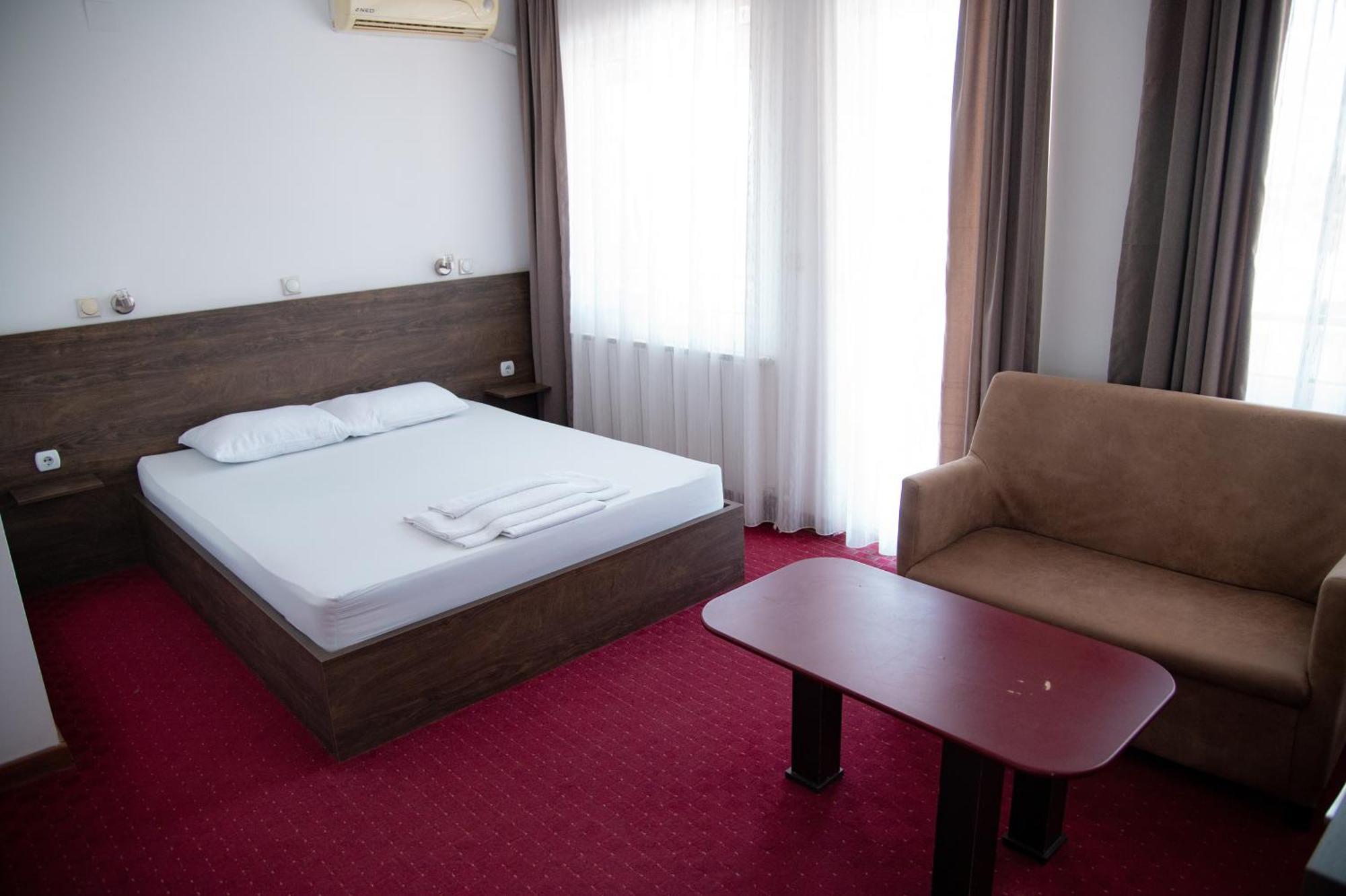 Hotel Istatov Нов-Дойран Экстерьер фото